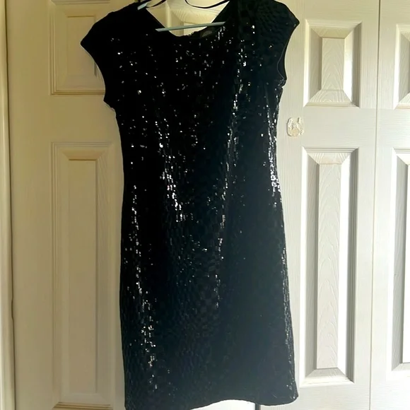 mother daughter same birthday dress Vince Camuto black/white Size 12 dress – Share the Love Consignment
